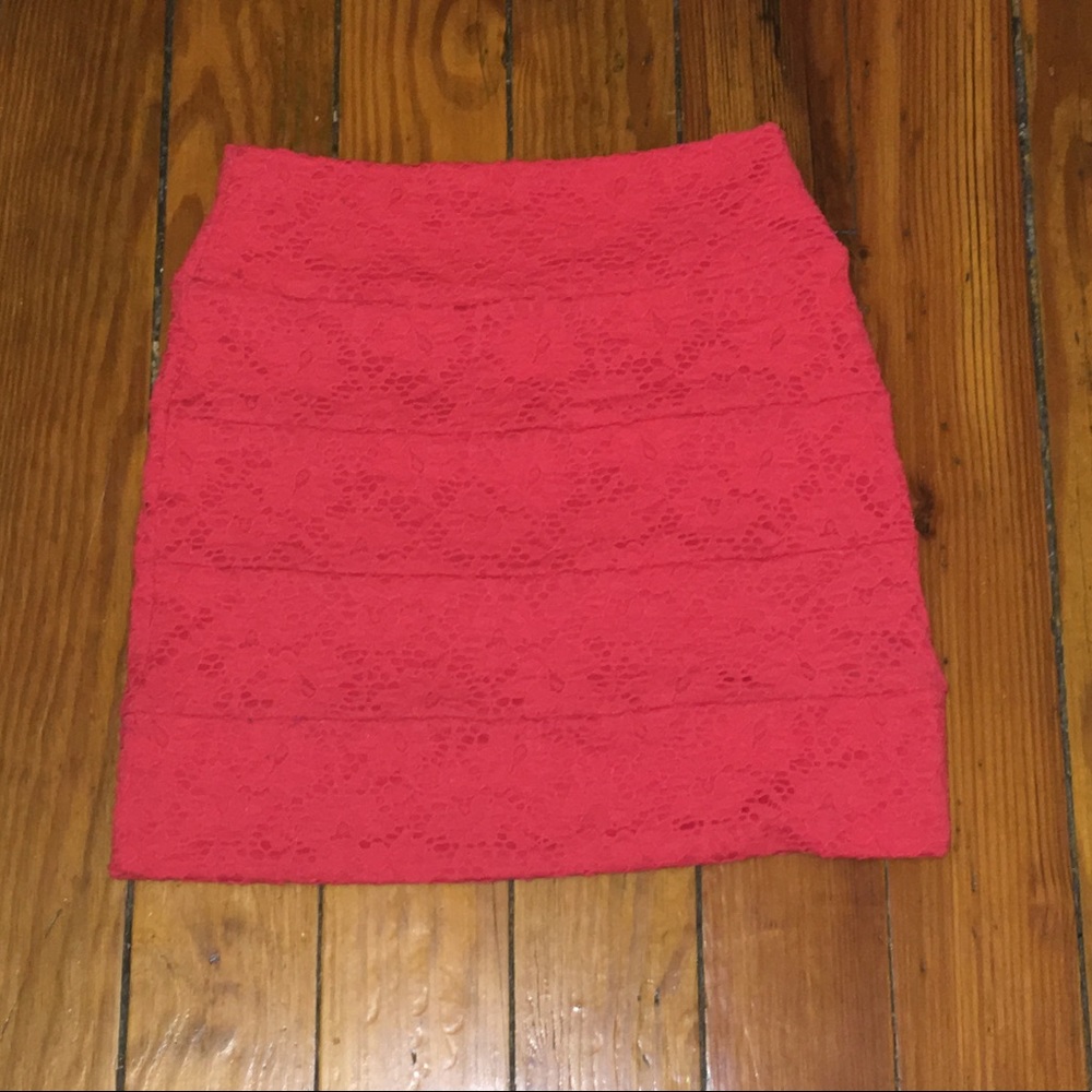 Bandage skirt lace design